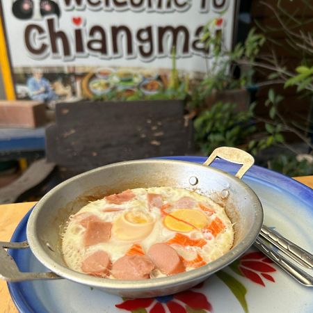 Chiangmai Hometel Chiang Mai Buitenkant foto