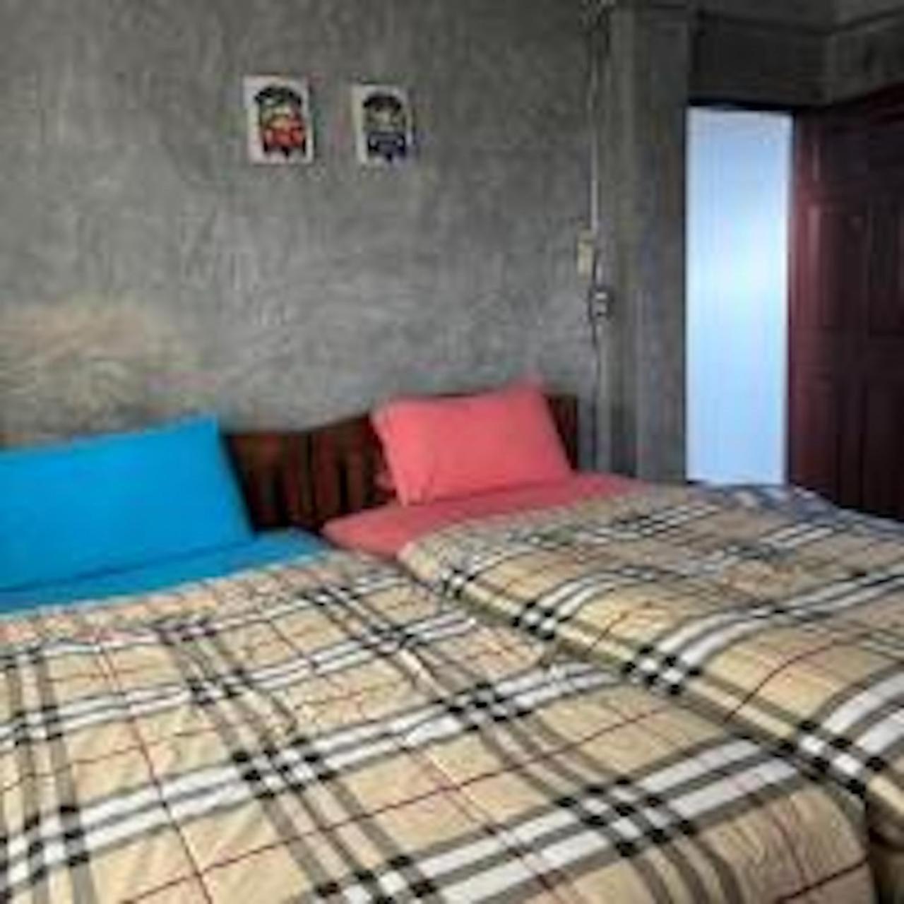 Chiangmai Hometel Chiang Mai Buitenkant foto