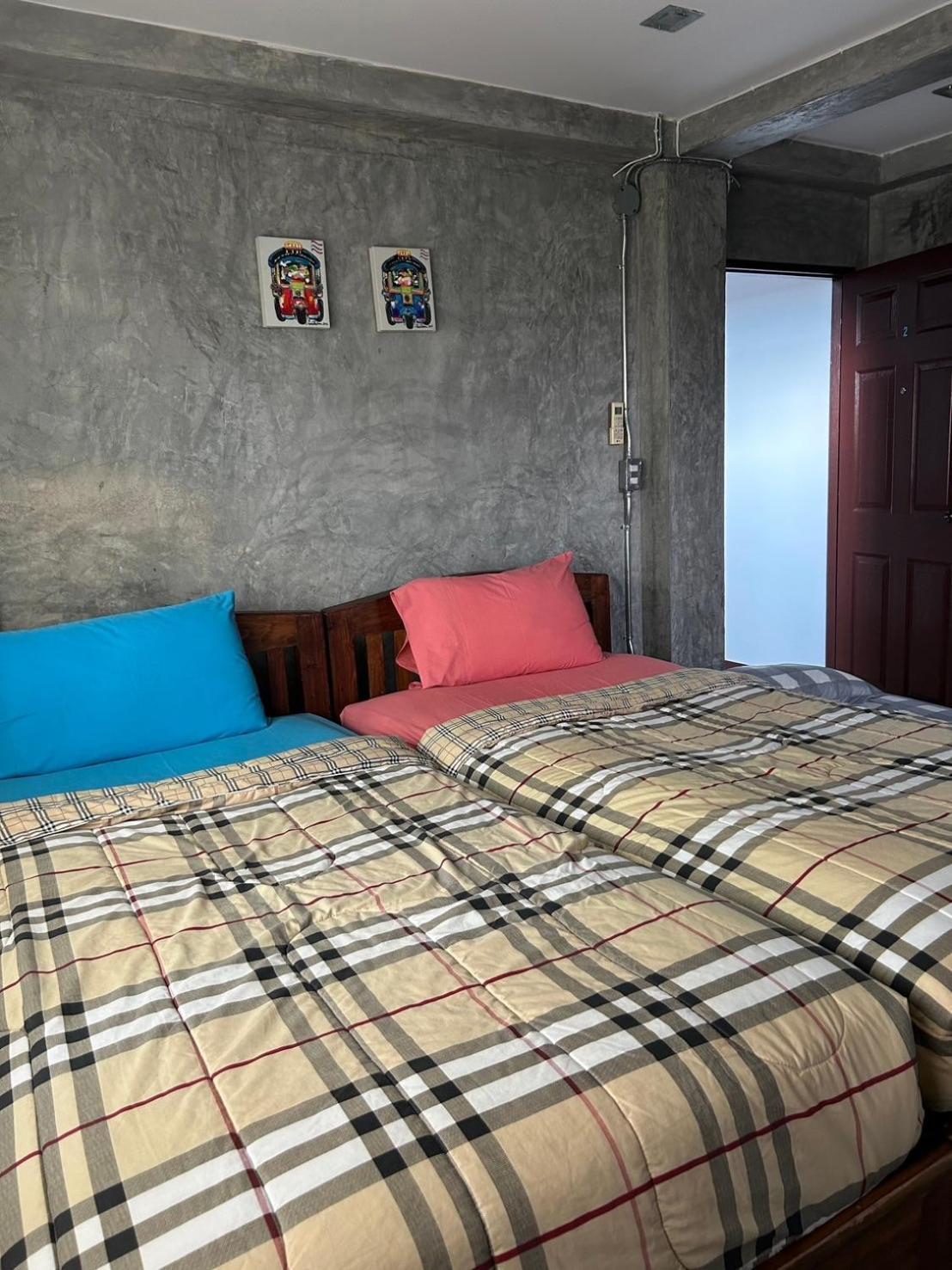 Chiangmai Hometel Chiang Mai Buitenkant foto